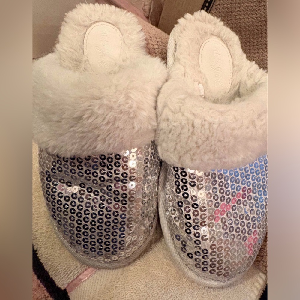 Sequin and Fur Slippers Size 13 little girls